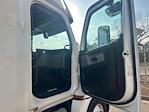 Used 2020 Freightliner Cascadia Detroit DD15AT Semi Truck with Sleeper Cab for sale #360401 - photo 13