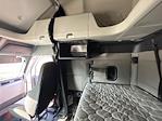 Used 2020 Freightliner Cascadia Detroit DD15AT Semi Truck with Sleeper Cab for sale #360401 - photo 19