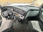 Used 2020 Freightliner Cascadia Detroit DD15AT Semi Truck with Sleeper Cab for sale #360402 - photo 12