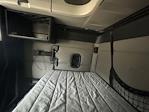 Used 2020 Freightliner Cascadia Detroit DD15AT Semi Truck with Sleeper Cab for sale #360402 - photo 18