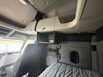 Used 2020 Freightliner Cascadia Detroit DD15AT Semi Truck with Sleeper Cab for sale #360402 - photo 19