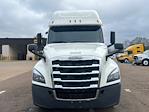 Used 2020 Freightliner Cascadia Detroit DD15AT Semi Truck with Sleeper Cab for sale #360402 - photo 2