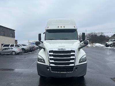 Used 2020 Freightliner Cascadia - photo 1