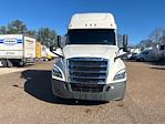 Used 2020 Freightliner Cascadia Detroit DD15AT Semi Truck with Sleeper Cab for sale #360405 - photo 2