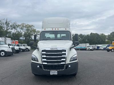 Used 2020 Freightliner Cascadia Detroit DD13 Semi Truck for sale #360540 - photo 2