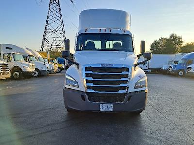 Used 2020 Freightliner Cascadia Detroit DD13 Semi Truck for sale #360542 - photo 2