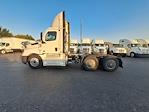 Used 2020 Freightliner Cascadia Detroit DD13 Semi Truck for sale #360542 - photo 4