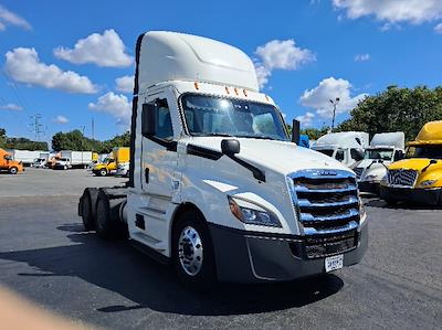 Used 2020 Freightliner Cascadia Detroit DD13 Semi Truck for sale #360543 - photo 1