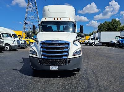 Used 2020 Freightliner Cascadia Detroit DD13 Semi Truck for sale #360543 - photo 2
