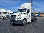 Used 2020 Freightliner Cascadia Detroit DD13 Semi Truck for sale #360545 - photo 3