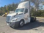 Used 2020 Freightliner Cascadia Detroit DD13 Semi Truck for sale #360547 - photo 3