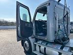 Used 2020 Freightliner Cascadia Detroit DD15AT Semi Truck for sale #360563 - photo 8
