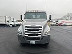 Used 2020 Freightliner Cascadia Detroit DD15AT Semi Truck for sale #360569 - photo 2