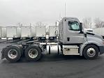 Used 2020 Freightliner Cascadia Detroit DD15AT Semi Truck for sale #360569 - photo 8
