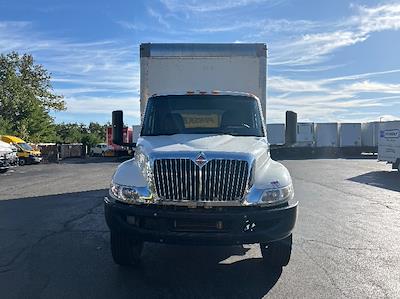 Used 2020 International MV Box Truck with Liftgate for sale #360606 - photo 2