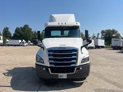 Used 2020 Freightliner Cascadia Detroit DD13 Semi Truck for sale #360651 - photo 2