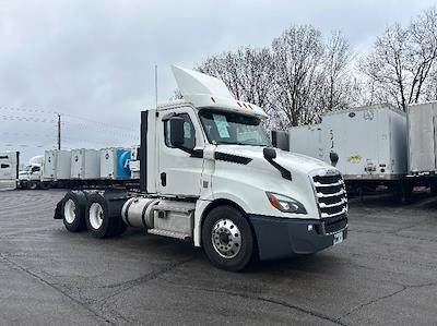 Used 2020 Freightliner Cascadia Detroit DD13 Semi Truck for sale #360659 - photo 1