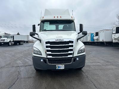 Used 2020 Freightliner Cascadia Detroit DD13 Semi Truck for sale #360659 - photo 2