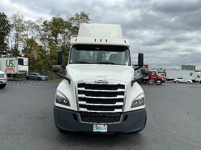 Used 2020 Freightliner Cascadia Detroit DD13 Semi Truck for sale #360661 - photo 2