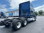 Used 2020 Freightliner Cascadia Detroit DD15AT Semi Truck with Sleeper Cab for sale #360751 - photo 7
