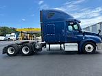 Used 2020 Freightliner Cascadia Detroit DD15AT Semi Truck with Sleeper Cab for sale #360751 - photo 8