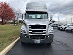 Used 2020 Freightliner Cascadia Detroit DD15AT Semi Truck for sale #360912 - photo 2
