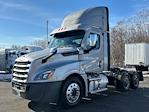 Used 2020 Freightliner Cascadia Detroit DD15AT Semi Truck for sale #360913 - photo 3