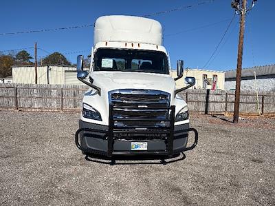 Used 2020 Freightliner Cascadia Detroit DD13 Semi Truck for sale #361020 - photo 2