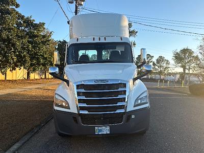 Used 2020 Freightliner Cascadia Detroit DD13 Semi Truck for sale #361021 - photo 2