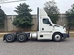Used 2020 Freightliner Cascadia Detroit DD13 Semi Truck for sale #361028 - photo 8