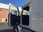 Used 2020 Freightliner Cascadia Detroit DD15AT Semi Truck with Sleeper Cab for sale #361412 - photo 9