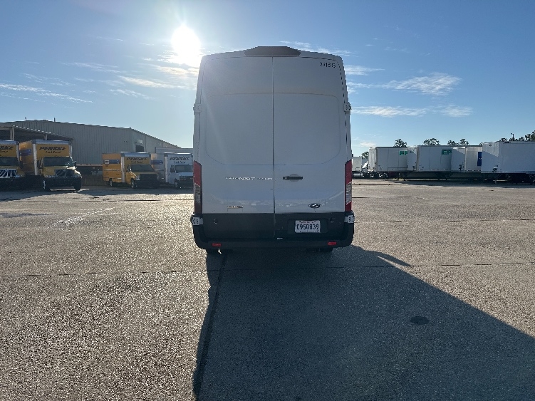 Used 2019 Ford Transit 350 HD - photo 9