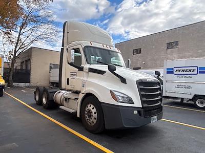 Used 2020 Freightliner Cascadia Detroit DD15AT Semi Truck for sale #361548 - photo 1