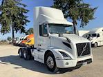 Used 2020 Volvo VNR Volvo D13 Semi Truck for sale #361714 - photo 1