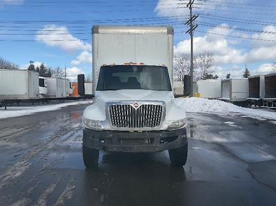 Used 2020 International MV Box Truck with Liftgate for sale #361839 - photo 2