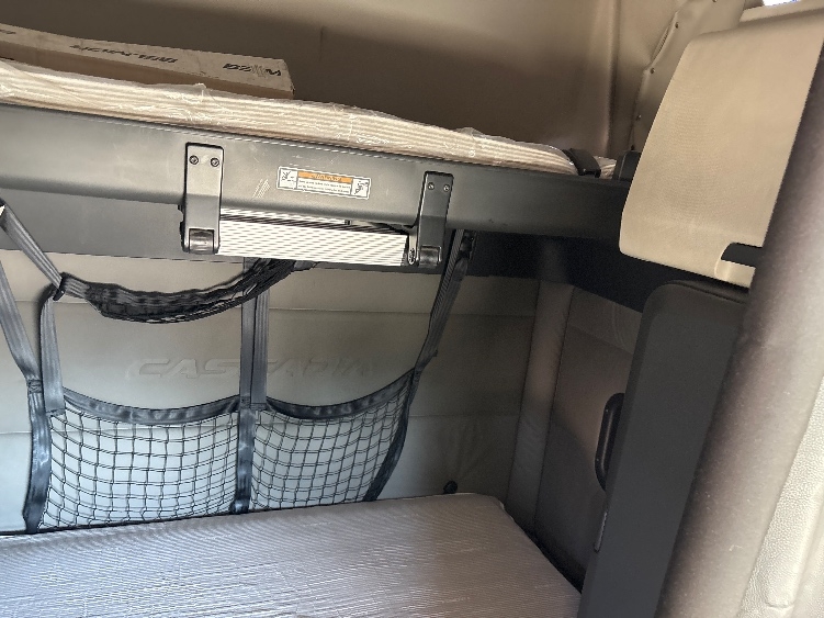 Used 2020 Freightliner Cascadia - photo 19