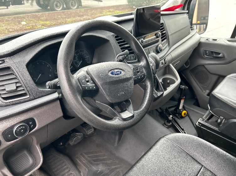Used 2020 Ford Transit 150 - photo 18