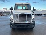 Used 2020 Freightliner Cascadia Detroit DD15 Semi Truck for sale #362788 - photo 2