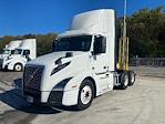Used 2020 Volvo VNL Volvo D13 Semi Truck for sale #363472 - photo 3