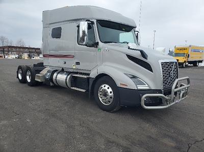 Used 2020 Volvo VNL - photo 1
