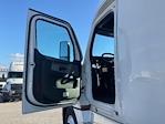 Used 2021 Freightliner Cascadia Detroit DD15AT Semi Truck with Sleeper Cab for sale #363793 - photo 9