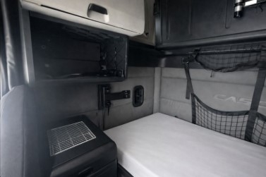 Used 2020 Freightliner Cascadia - photo 20