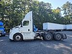 Used 2020 Freightliner Cascadia Detroit DD13 Semi Truck for sale #364067 - photo 4