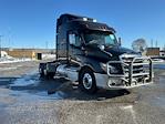 Used 2020 Freightliner Cascadia Detroit DD15AT Semi Truck with Sleeper Cab for sale #364143 - photo 1
