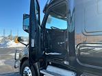 Used 2020 Freightliner Cascadia Detroit DD15AT Semi Truck with Sleeper Cab for sale #364143 - photo 9