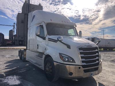 Used 2020 Freightliner Cascadia Detroit DD16 Semi Truck with Sleeper Cab for sale #364171 - photo 1