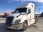 Used 2020 Freightliner Cascadia Detroit DD16 Semi Truck with Sleeper Cab for sale #364171 - photo 3