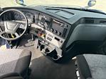 Used 2020 Freightliner Cascadia Detroit DD15AT Semi Truck with Sleeper Cab for sale #364258 - photo 12