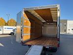 Used 2020 Isuzu NRR Regular Cab Box Truck for sale #364968 - photo 11