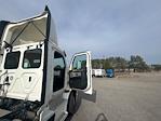 Used 2020 Freightliner Cascadia Detroit DD13 Semi Truck for sale #365204 - photo 11